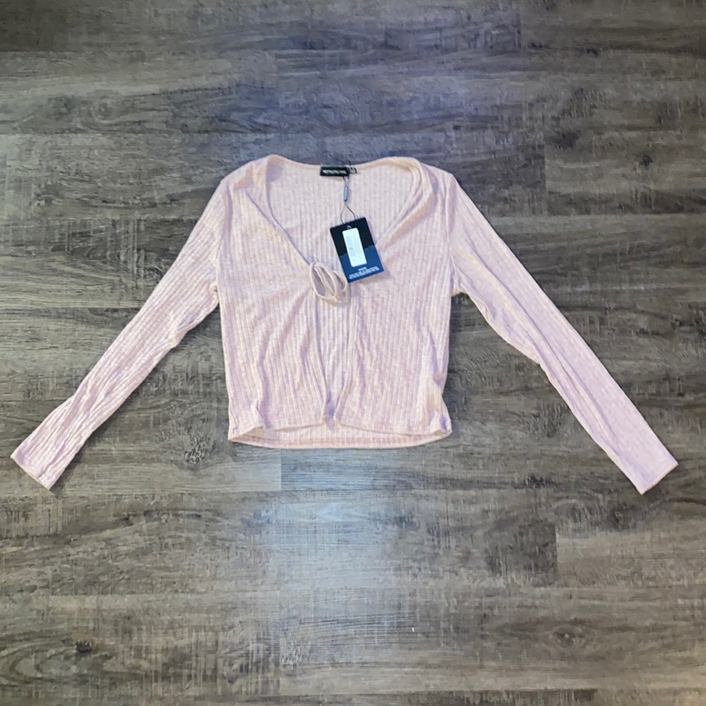 PrettyLittleThing Crop Top